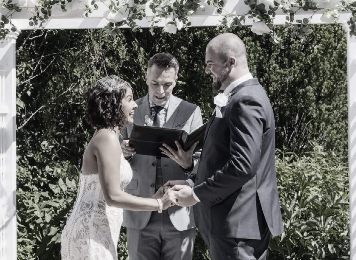 Personalized wedding ceremony in Canada